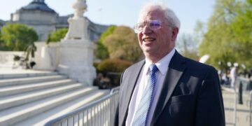 Former Trump lawyer John Eastman disbarred for trying to overturn 2020 election