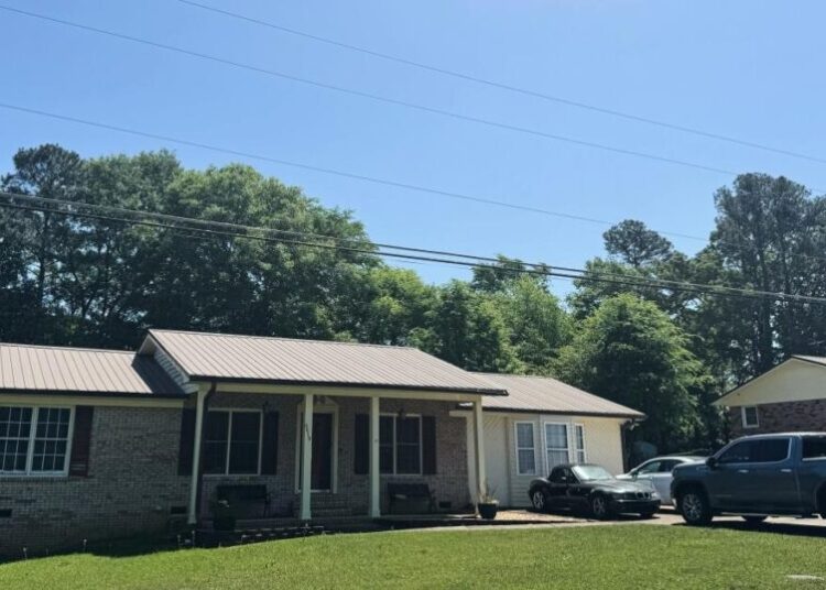 Son of 85-year-old French widow home after 16 days in U.S. immigration custody says she needs rest