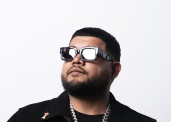 Legado 7 keeps it blunt on this 4/20 with ‘Los Mensajes del Whatsapp’