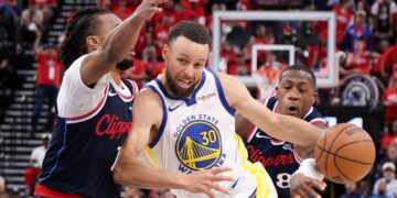Too much Steph Curry as Clippers’ season comes to end with play-in loss to Warriors