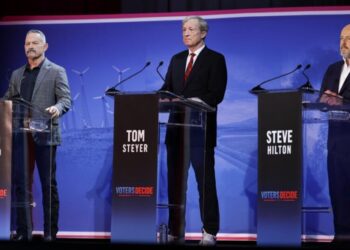 Candidates for governor scrap in fiery debate that may grab voter attention, finally