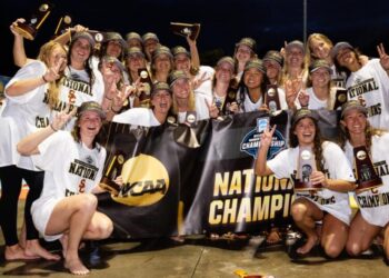 Sinia Plotz, Anna Reed lead USC to its seventh NCAA women’s water polo title