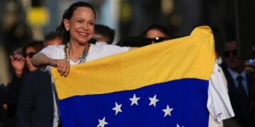 Venezuela’s Maria Corina Machado draws a huge Madrid crowd and rebuffs meeting with Spain’s PM