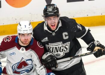 Kings trying to fend off elimination, one game at a time