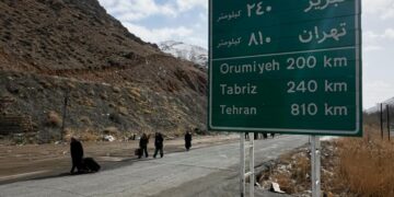 A 12-hour drive through Iran offers glimpses of destruction, defiance and daily life