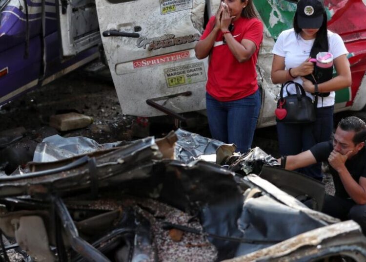 Death toll from bus bombing in southwestern Colombia rises to 20 during a wave of violence