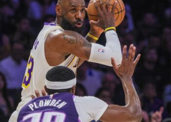 Lakers’ LeBron James will not play tonight against the Thunder