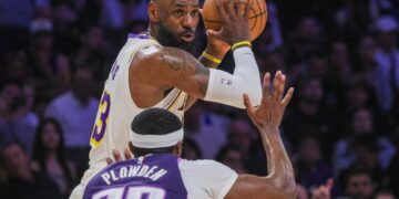 Lakers’ LeBron James will not play tonight against the Thunder