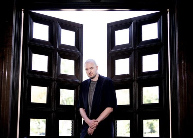 Red-hot director Knud Adams brings his Pulitzer touch to L.A. with ‘English’ and ‘Primary Trust’