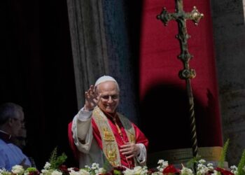 Pope Leo issues antiwar message in his first Easter Mass