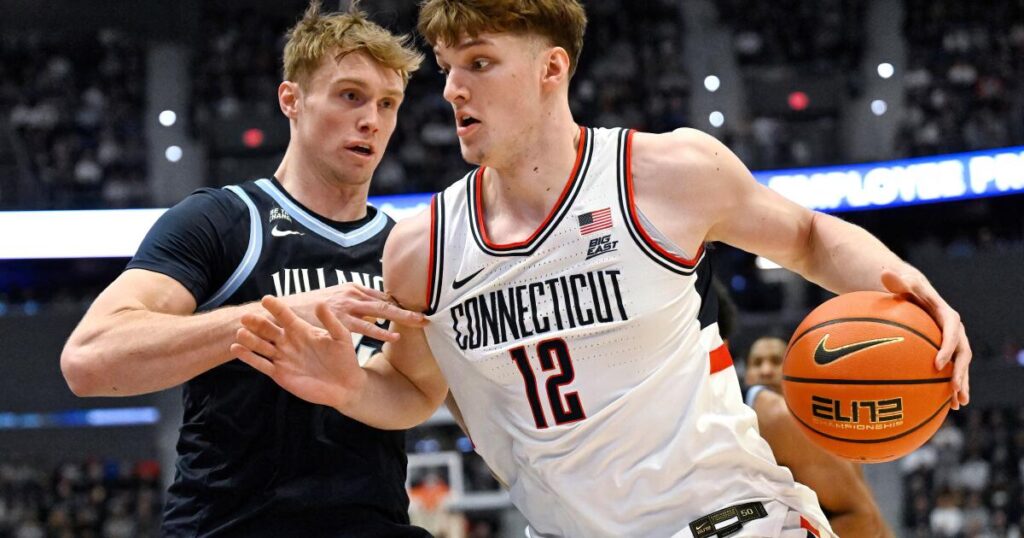 Eric Reibe rejected UConn to solve USC’s recurring problem: Finding a real big man