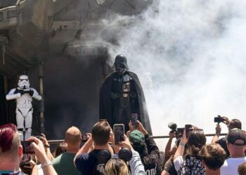 Darth Vader arrives at ‘Star Wars’ Land, marking a pivot for Disneyland