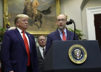 Exploring the moon while cutting NASA?  Why Trump’s 2027 budget misfires