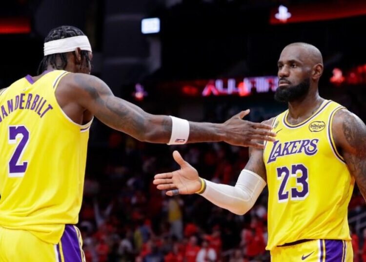 LeBron James and Lakers showcase their clutch-time prowess in Game 3 win