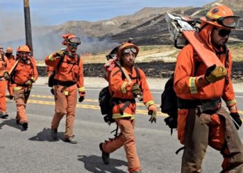Springs fire: Evacuations, road closures, shelters
