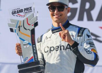 Quick final pit stop helps Alex Palou win Long Beach Grand Prix