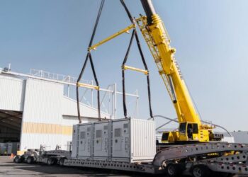 This Long Beach startup says it has a patch for California’s power problems