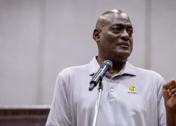 Lakers great Michael Cooper is introduced as Cal State L.A. men’s basketball coach