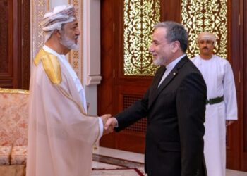 Iran’s top diplomat returns to Pakistan as officials try to salvage talks with U.S.