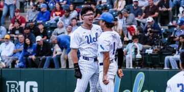 No. 1 UCLA baseball pulls away from No. 12 USC in highly anticipated showdown