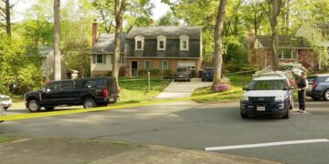 Police say former Virginia lieutenant governor, wife dead in murder-suicide