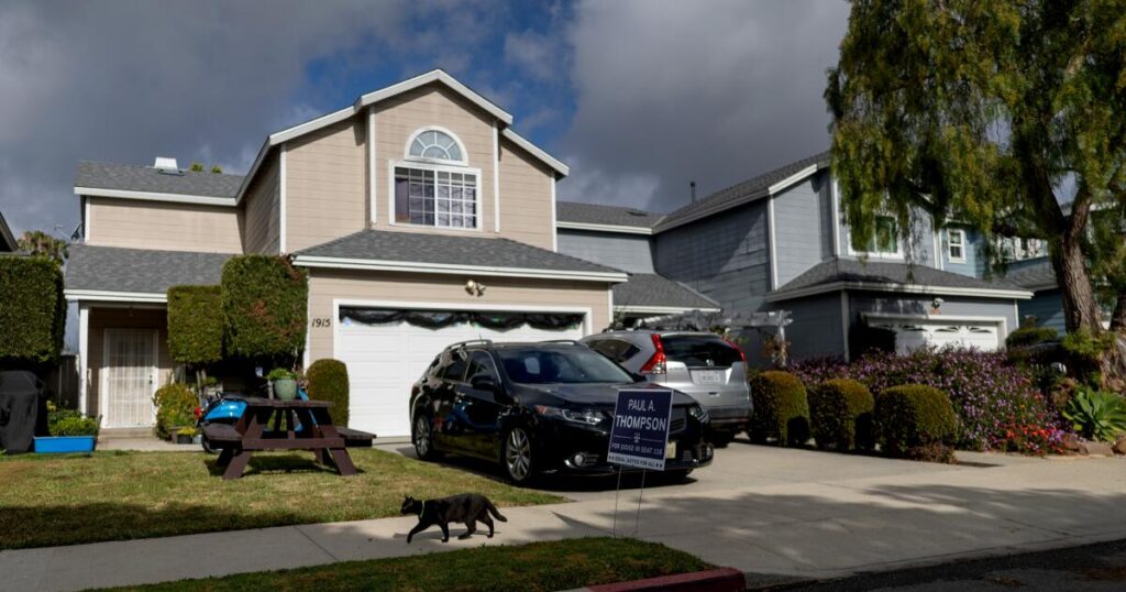 D.C. gala gunman wrote ‘manifesto,’ traveled from California before attack, officials say