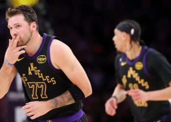 Luka Doncic scores 42, reaches milestone and leads Lakers to 13th win in 14 games
