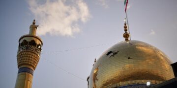 U.S. airman missing after Iran shot down jet is rescued, Trump says