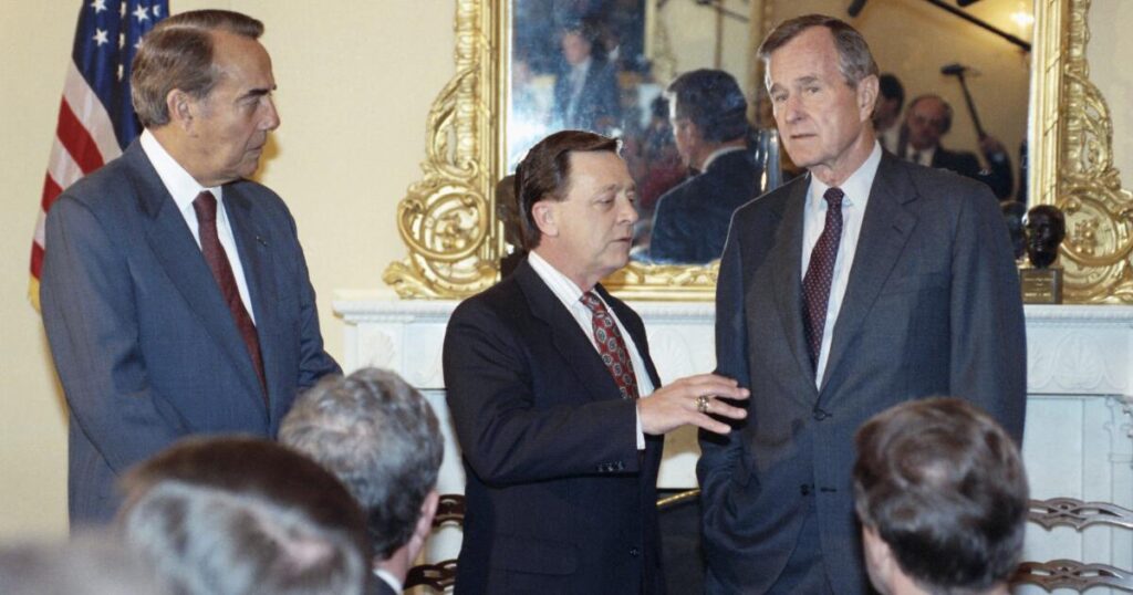 John Seymour, Anaheim mayor and U.S. senator, dies at 88