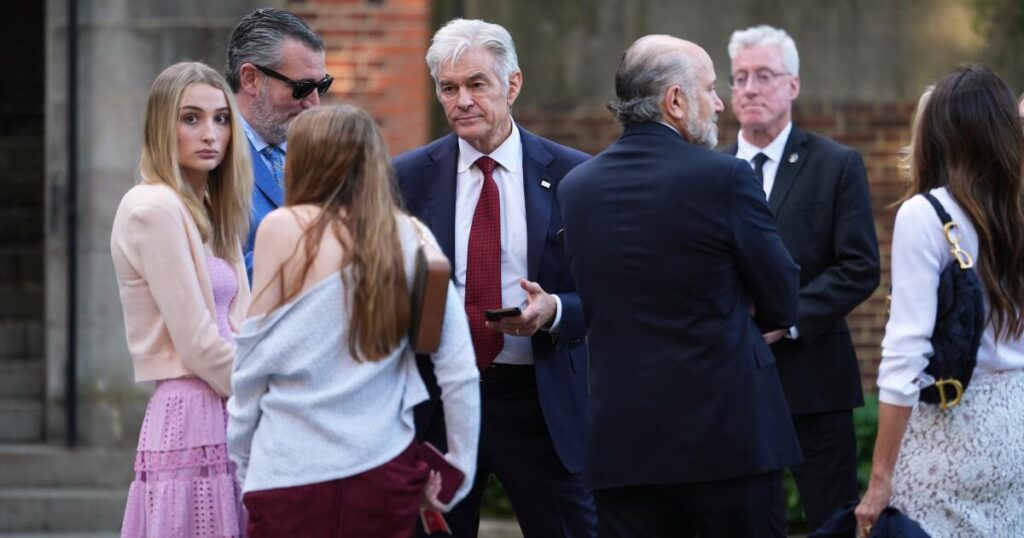 Pasadena clinic received $34 million in Medicare skin graft scam, court documents say