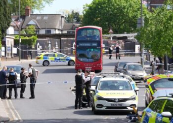 U.K. prime minister condemns attack after 2 stabbed in a Jewish neighborhood of London