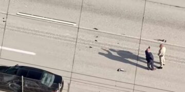 Driver wounded in shooting on 105 Freeway, prompting extended closure of eastbound lanes