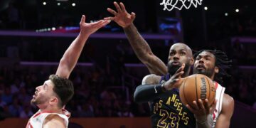 It’s over! Lakers prove they’re better than the overmatched Rockets