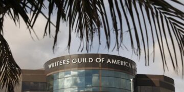 WGA deal includes $320 million to shore up health plan