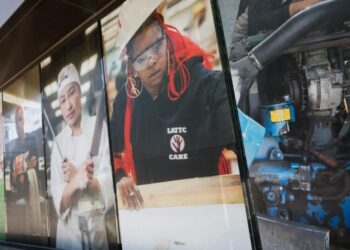 Community colleges racing to train L.A. construction workers