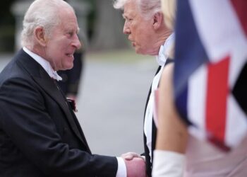 Americans aren’t buying Trump’s schtick anymore