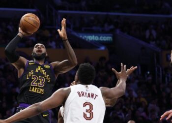 After a sizzling March, Lakers face a big playoff test against equally hot Oklahoma City