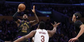 After a sizzling March, Lakers face a big playoff test against equally hot Oklahoma City