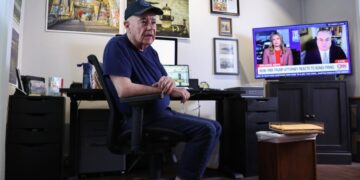 For more than 30 years — day in, day out — he’s chronicled California. One paragraph at a time