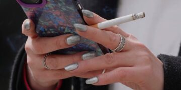 U.K. passes bill that will eventually ban cigarette purchases