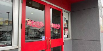 Workers protest at Carl’s Jr. in North Hollywood for protection from violent customers