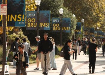 $110-million donation seeks to address shortage of Southern California mental health workers