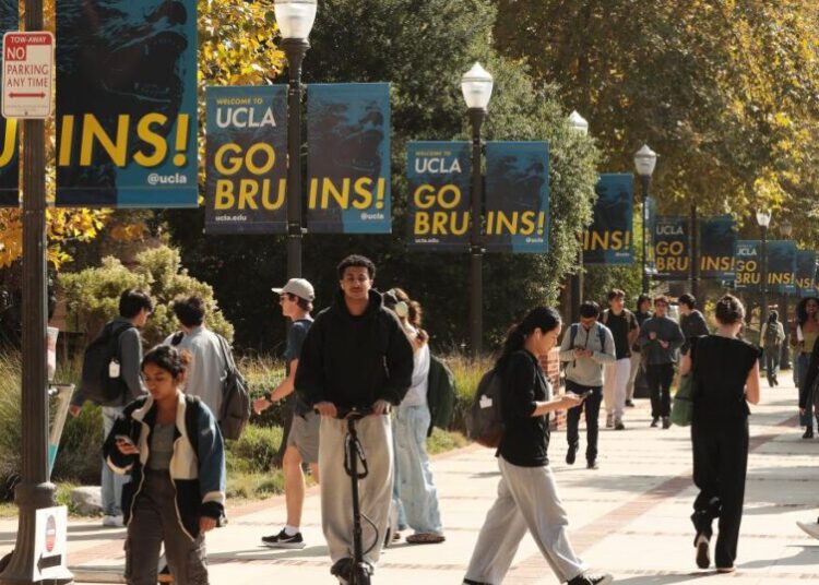 $110-million donation seeks to address shortage of Southern California mental health workers