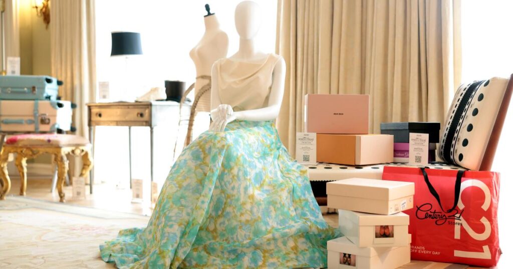 What to snag at the ‘And Just Like That…’ auction, from Carrie’s manuscript to Charlotte’s heels