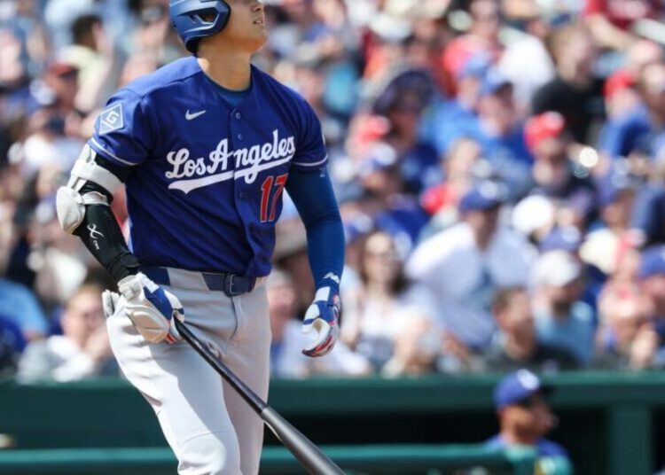 Shohei Ohtani hits first homer of the season to spark Dodgers’ offensive explosion