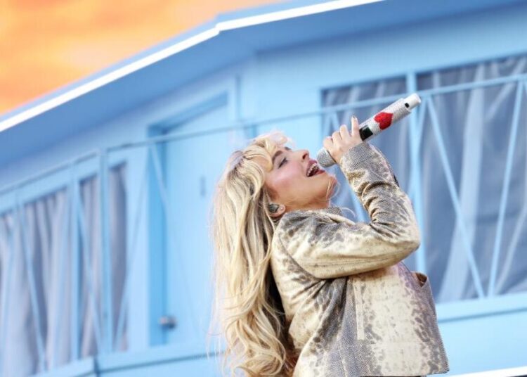 How to watch Sabrina Carpenter, Devo and more on the Coachella Day 1 livestream