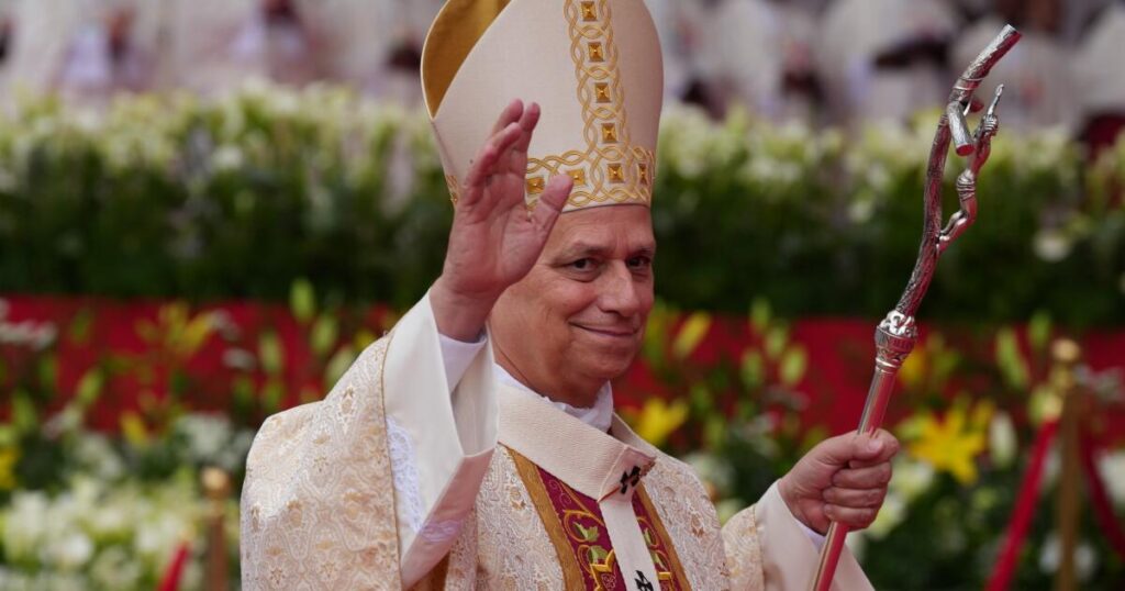 Pope urges U.S. and Iran to return to peace talks, condemns capital punishment