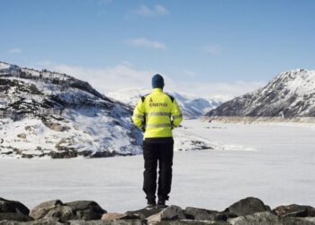 A winter without snow depletes Europe’s clean energy reservoir