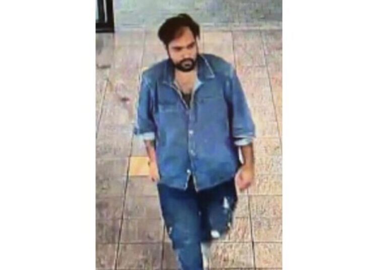 Man accused of sexually assaulting Whole Foods shopper in Valencia is arrested