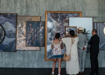 Early visitors share first impressions of LACMA’s sprawling new building